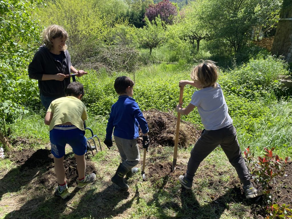 Escapades éducatives, école de Rennes-les-bains, Parc naturel régional Corbières-Fenouillèdes