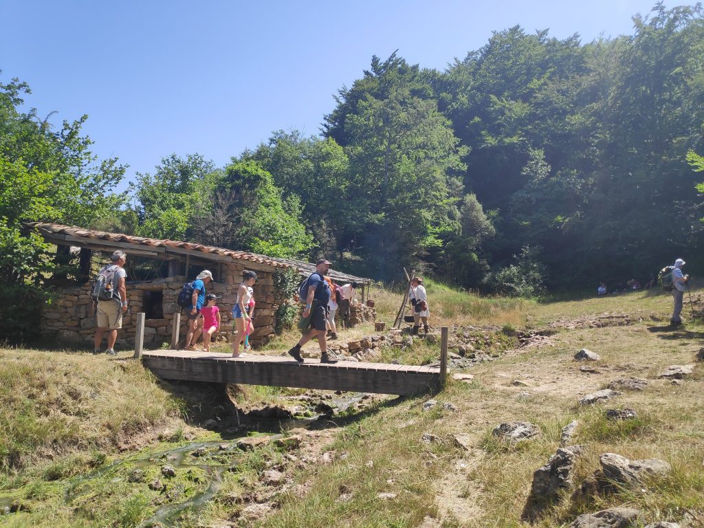 Sougraigne, source de la Sals - Lors de la Marche du sel